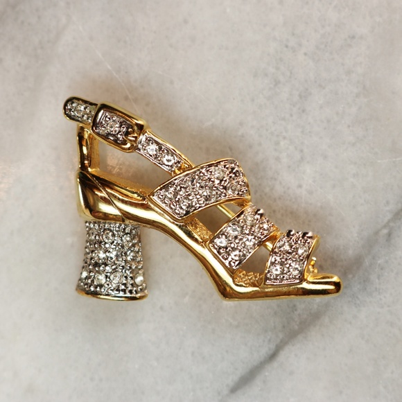 Vintage 1970s Barbara Mandrell High Heel Brooch - Picture 3 of 7
